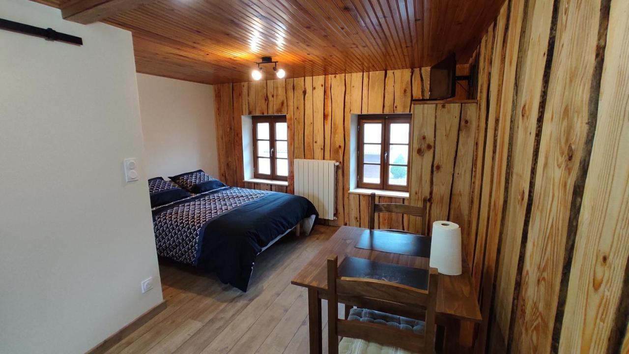Studio Chaleureux Dans Les Monts Du Forez Verrieres-en-Forez Eksteriør billede